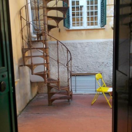 Apartamento Il Rifugio Di Sav. Roma Exterior foto